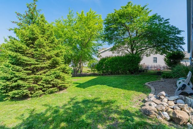 1515 Belclare Road, Normal, IL 61761