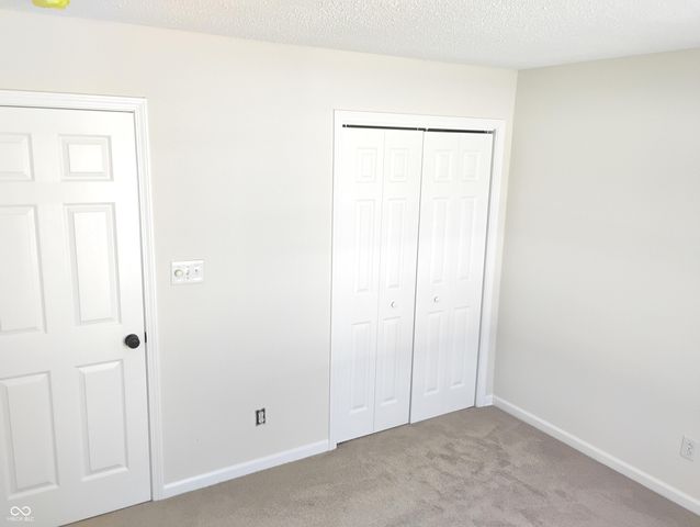 9714 Treyburn Lakes Drive, Indianapolis, IN 46239