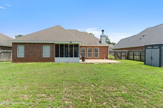 2508 Rue Beaux Chenes, Ocean Springs, MS 39564