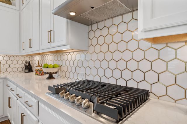 16503 Lake Austin Street, Cypress, TX 77433