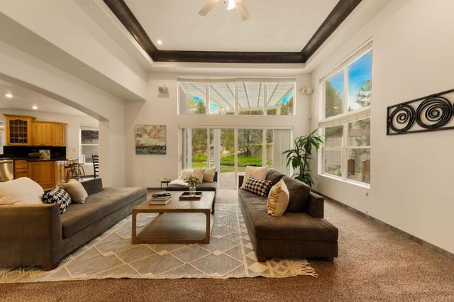 608 Posada Court SE, Albuquerque, NM 87123