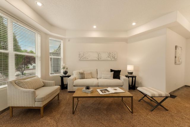 608 Posada Court SE, Albuquerque, NM 87123