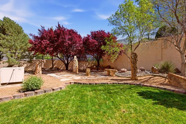 608 Posada Court SE, Albuquerque, NM 87123