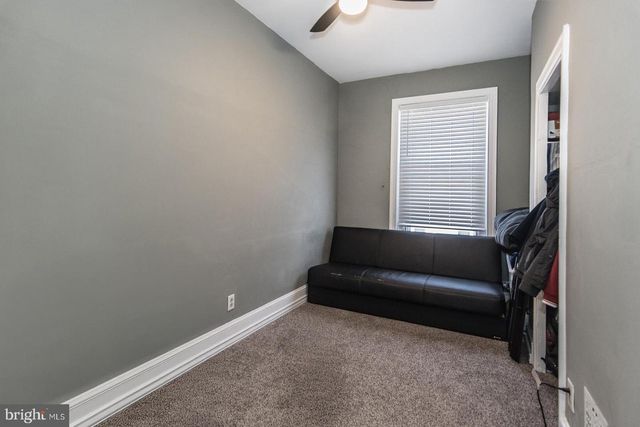 1901 N HOWARD ST, Philadelphia, PA 19122