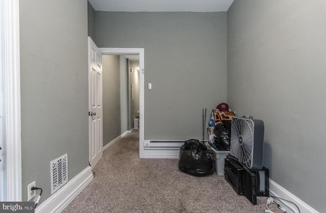 1901 N HOWARD ST, Philadelphia, PA 19122