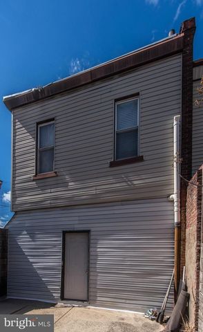 1901 N HOWARD ST, Philadelphia, PA 19122