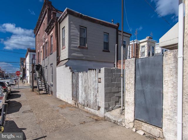 1901 N HOWARD ST, Philadelphia, PA 19122