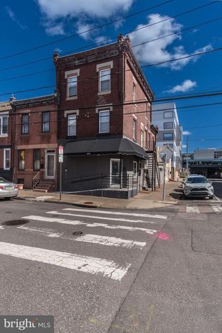1901 N HOWARD ST, Philadelphia, PA 19122