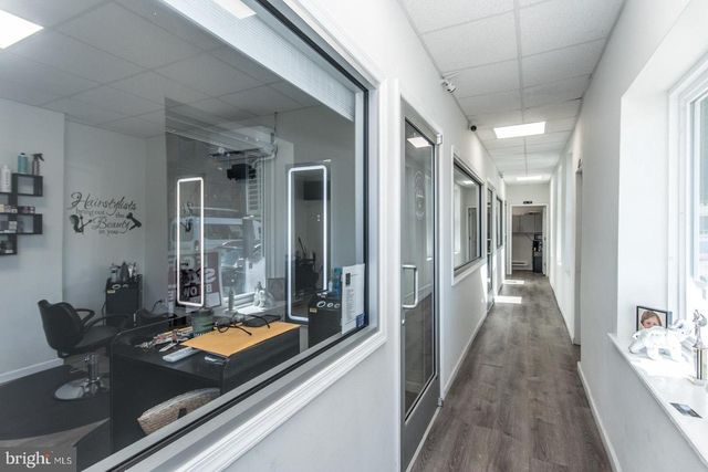 1901 N HOWARD ST, Philadelphia, PA 19122