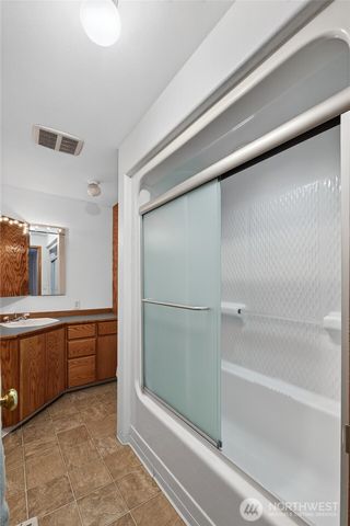 14401 106th Avenue Ct E, Puyallup, WA 98374