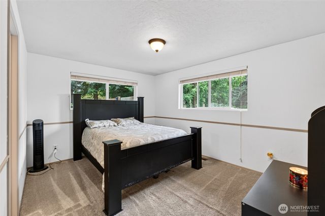 14401 106th Avenue Ct E, Puyallup, WA 98374