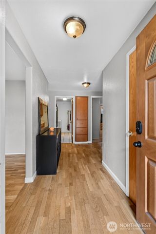 14401 106th Avenue Ct E, Puyallup, WA 98374