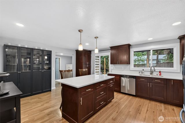 14401 106th Avenue Ct E, Puyallup, WA 98374