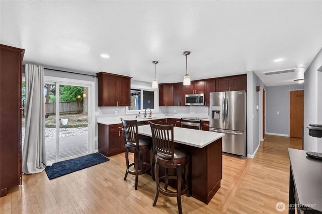14401 106th Avenue Ct E, Puyallup, WA 98374
