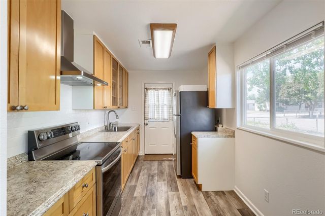 5220 Ingalls Street, Arvada, CO 80002