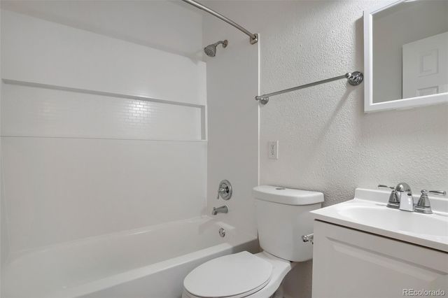 5220 Ingalls Street, Arvada, CO 80002