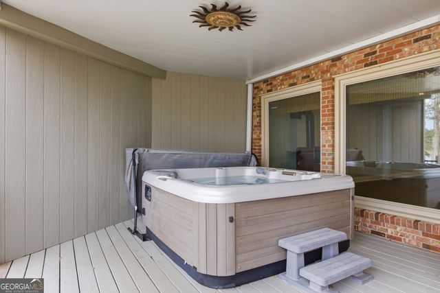 501 Capri Point, Lavonia, GA 30553