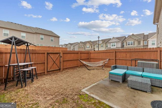 7653 Castle Avenue, Fairburn, GA 30213