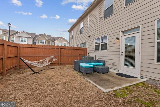 7653 Castle Avenue, Fairburn, GA 30213