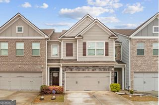 7653 Castle Avenue, Fairburn, GA 30213