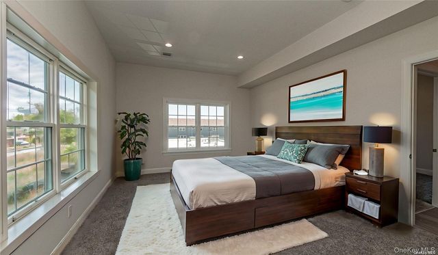 776 Fulton Street 2E, Farmingdale, NY 11735