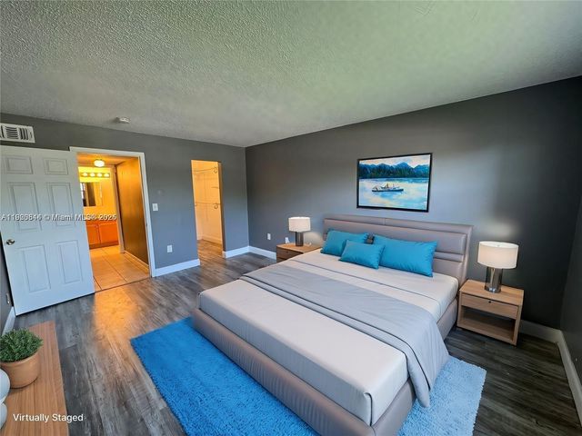 3710 NW 21st St 111, Lauderdale Lakes, FL 33311