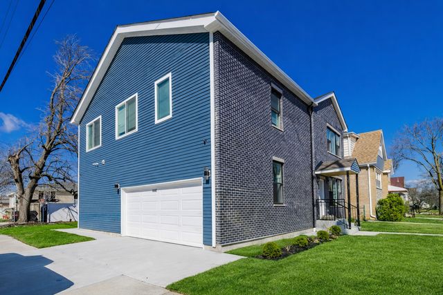 4448 Joliet Avenue, Lyons, IL 60534