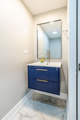 4448 Joliet Avenue, Lyons, IL 60534