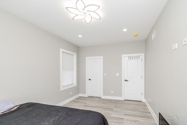 4448 Joliet Avenue, Lyons, IL 60534