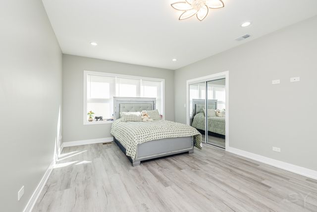 4448 Joliet Avenue, Lyons, IL 60534