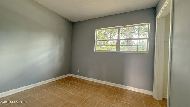 4034 TYNDALE Drive, Jacksonville, FL 32210