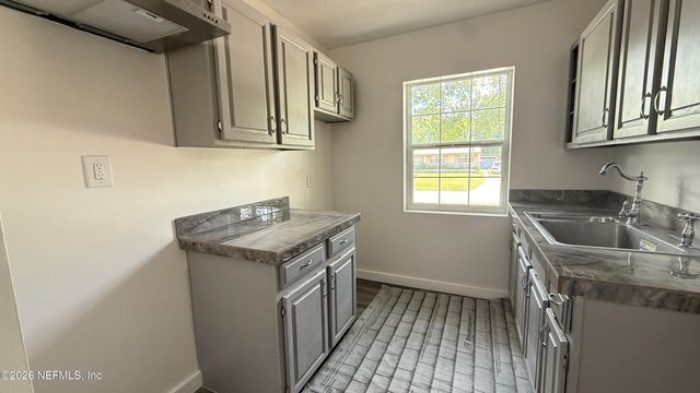 4034 TYNDALE Drive, Jacksonville, FL 32210