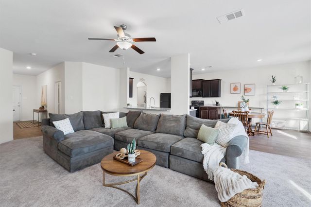 1437 Amy DR, Kyle, TX 78640