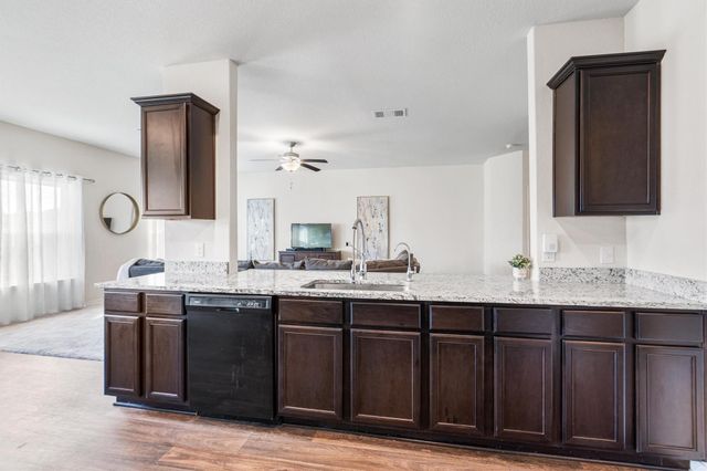 1437 Amy DR, Kyle, TX 78640