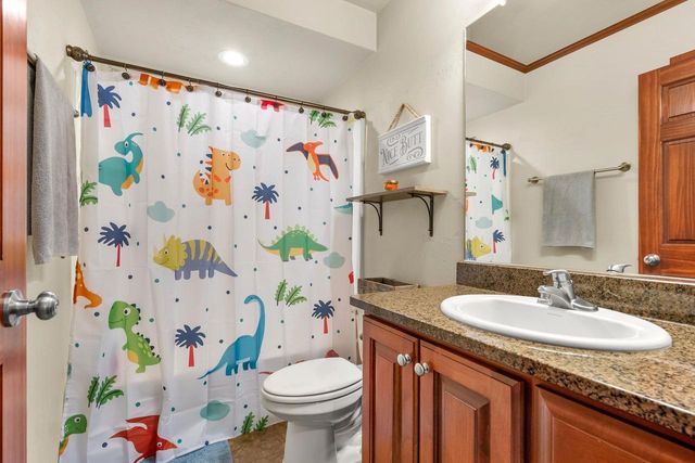 4866 N WREN DRIVE, Appleton, WI 54913