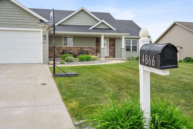 4866 N WREN DRIVE, Appleton, WI 54913