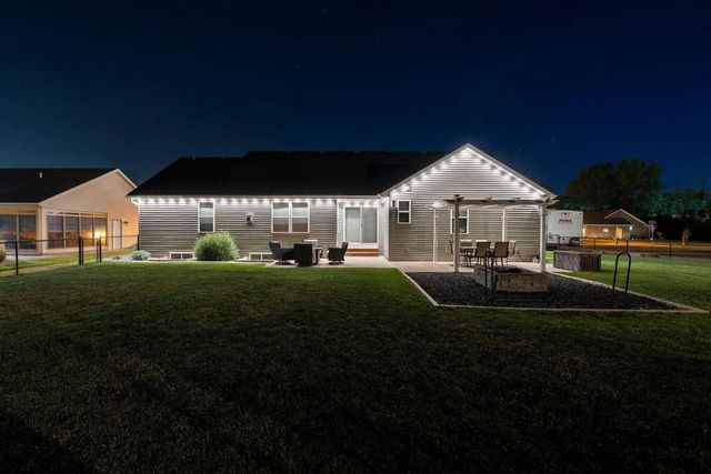 4866 N WREN DRIVE, Appleton, WI 54913