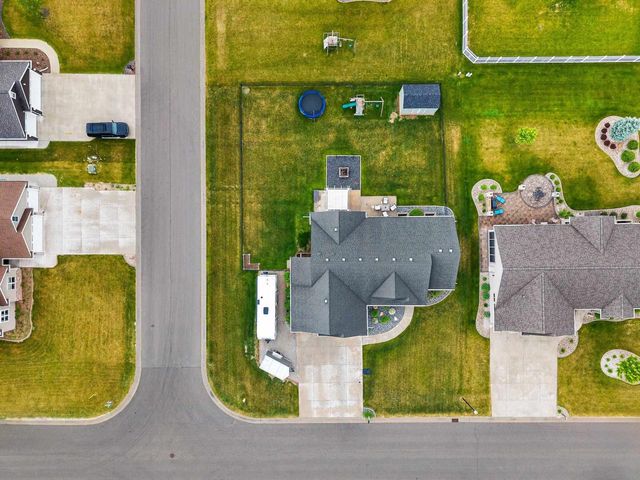 4866 N WREN DRIVE, Appleton, WI 54913