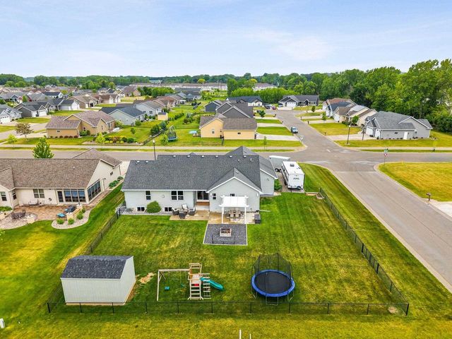 4866 N WREN DRIVE, Appleton, WI 54913
