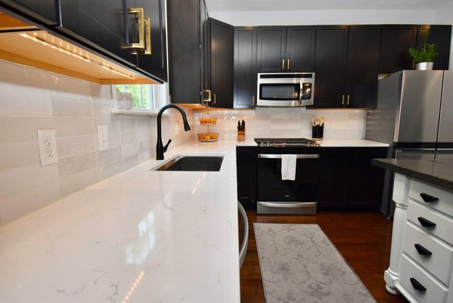 452 WELSH HILL RD, Newark, DE 19702