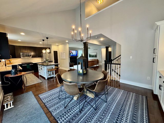 452 WELSH HILL RD, Newark, DE 19702