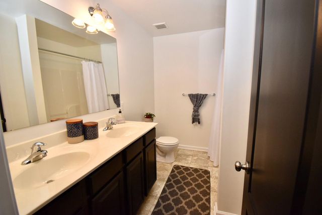 452 WELSH HILL RD, Newark, DE 19702