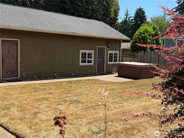 709 South Street SE, Tumwater, WA 98501