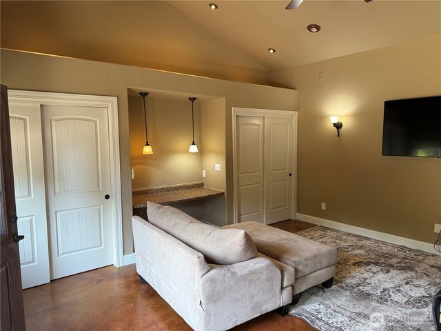 709 South Street SE, Tumwater, WA 98501