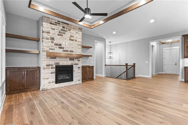 4524 SW Berkshire Drive, Lee's Summit, MO 64083