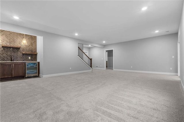 4524 SW Berkshire Drive, Lee's Summit, MO 64083
