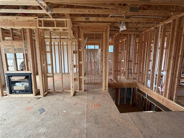 4524 SW Berkshire Drive, Lee's Summit, MO 64083