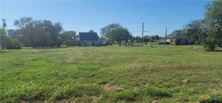 205-207 W Baltimore Avenue, Seadrift, TX 77983