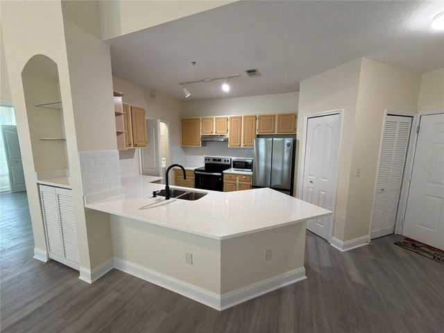 8815 DUNES COURT 308, Kissimmee, FL 34747