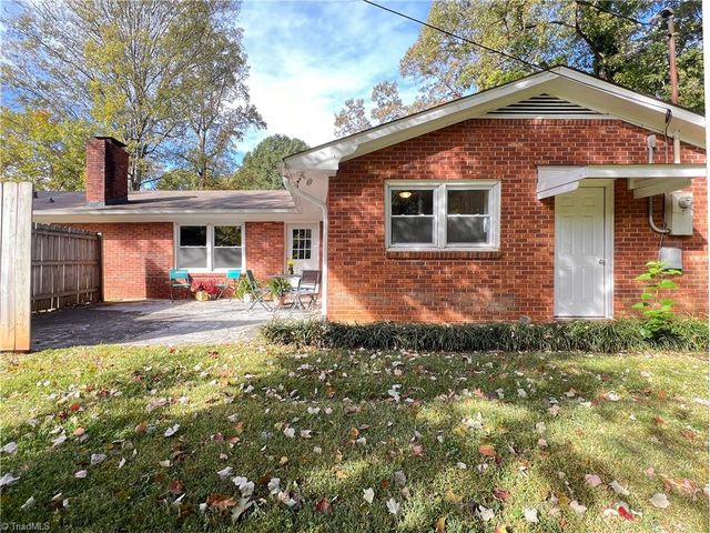 3015 Wonderwood Drive, Winston-salem, NC 27103